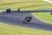 brands-hatch-photographs;brands-no-limits-trackday;cadwell-trackday-photographs;enduro-digital-images;event-digital-images;eventdigitalimages;no-limits-trackdays;peter-wileman-photography;racing-digital-images;trackday-digital-images;trackday-photos